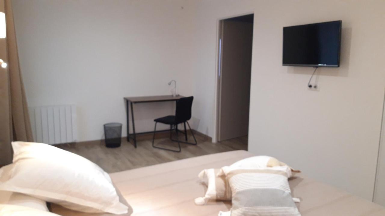 Les Chambres De Lili Saint-Loup  Ngoại thất bức ảnh