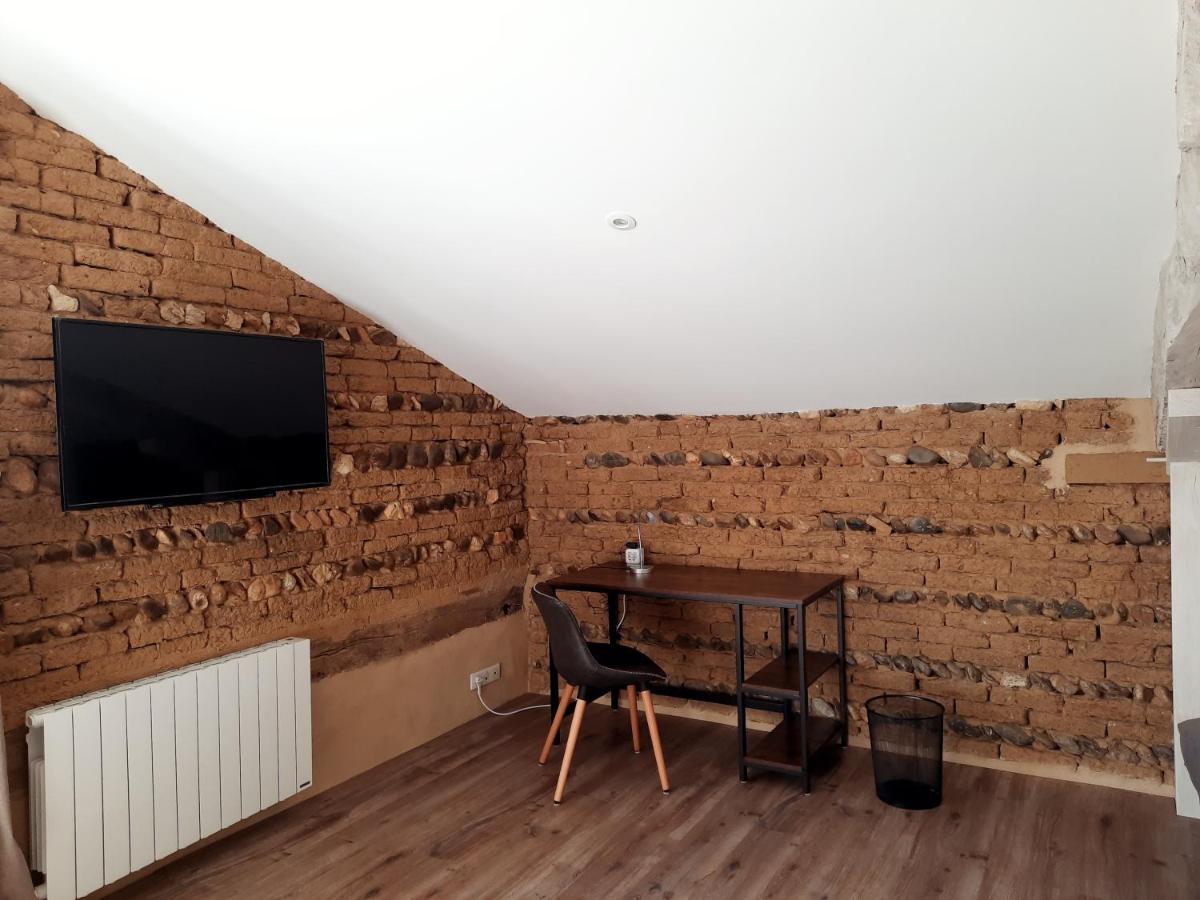 Les Chambres De Lili Saint-Loup  Ngoại thất bức ảnh