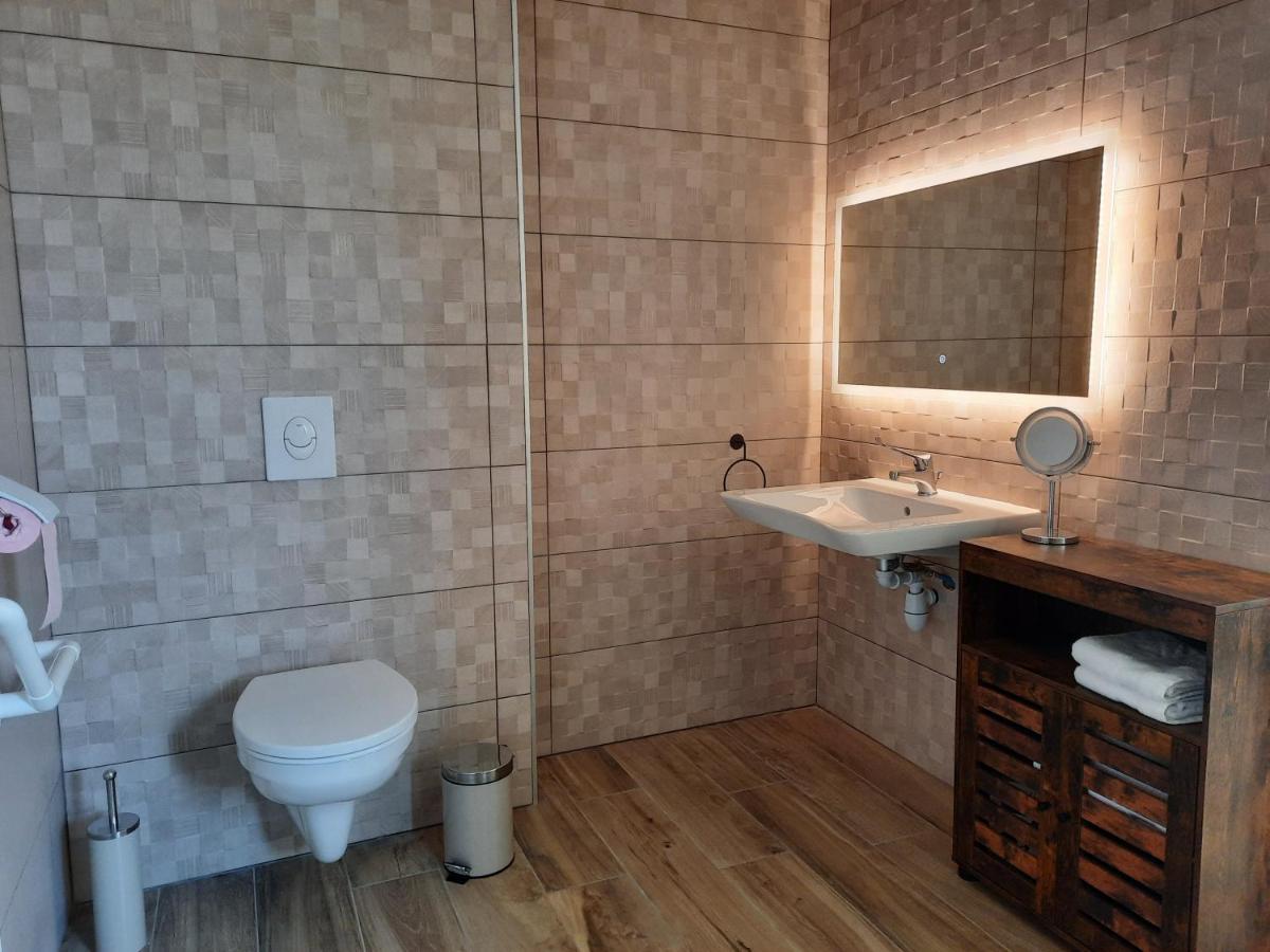 Les Chambres De Lili Saint-Loup  Ngoại thất bức ảnh